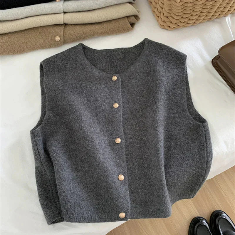 Karla | Chic Kvindevest i Kort Stil