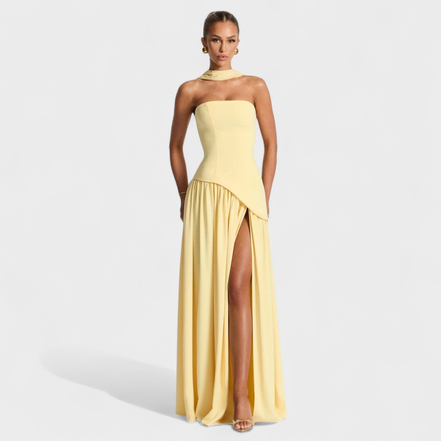 Leonor | Elegant Kjole i Festudgave