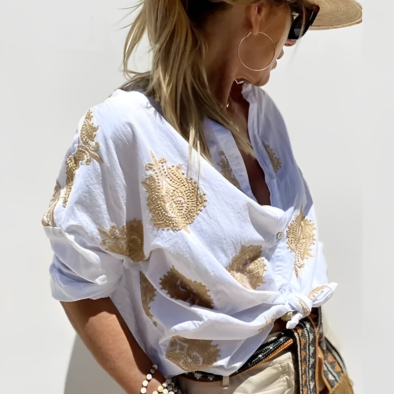 Elegant knapbluse til moderne kvinder
