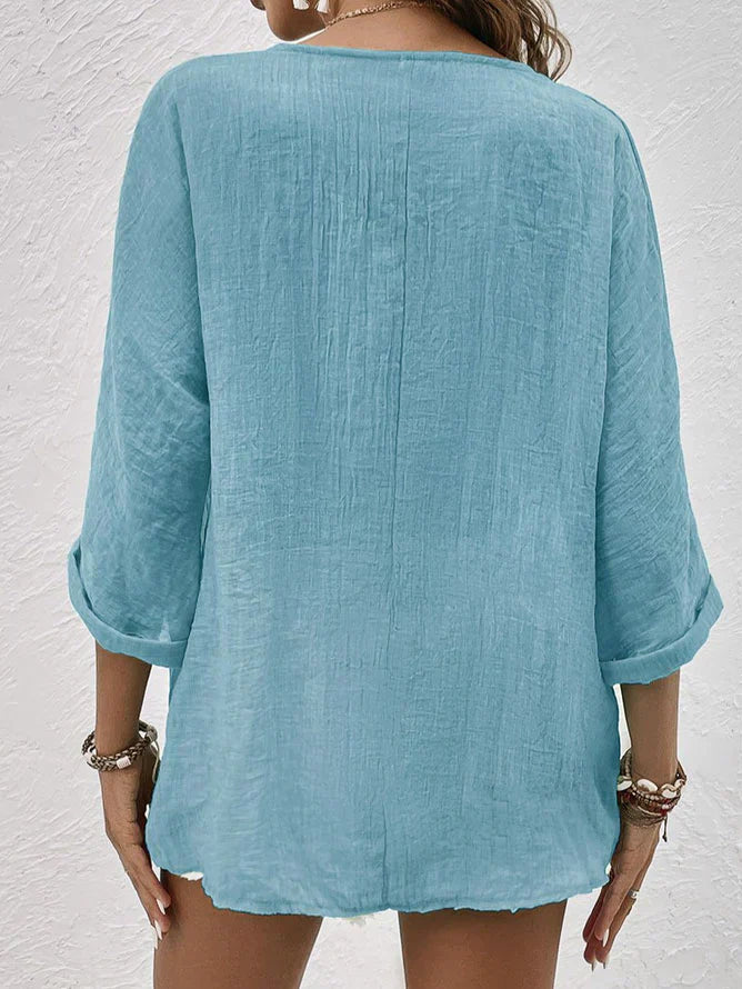 Elegant skjorte med knapper og moderne design