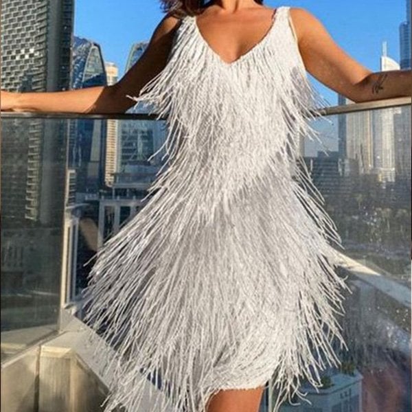 Karla | Glitrende Mini Kjole med Frynser