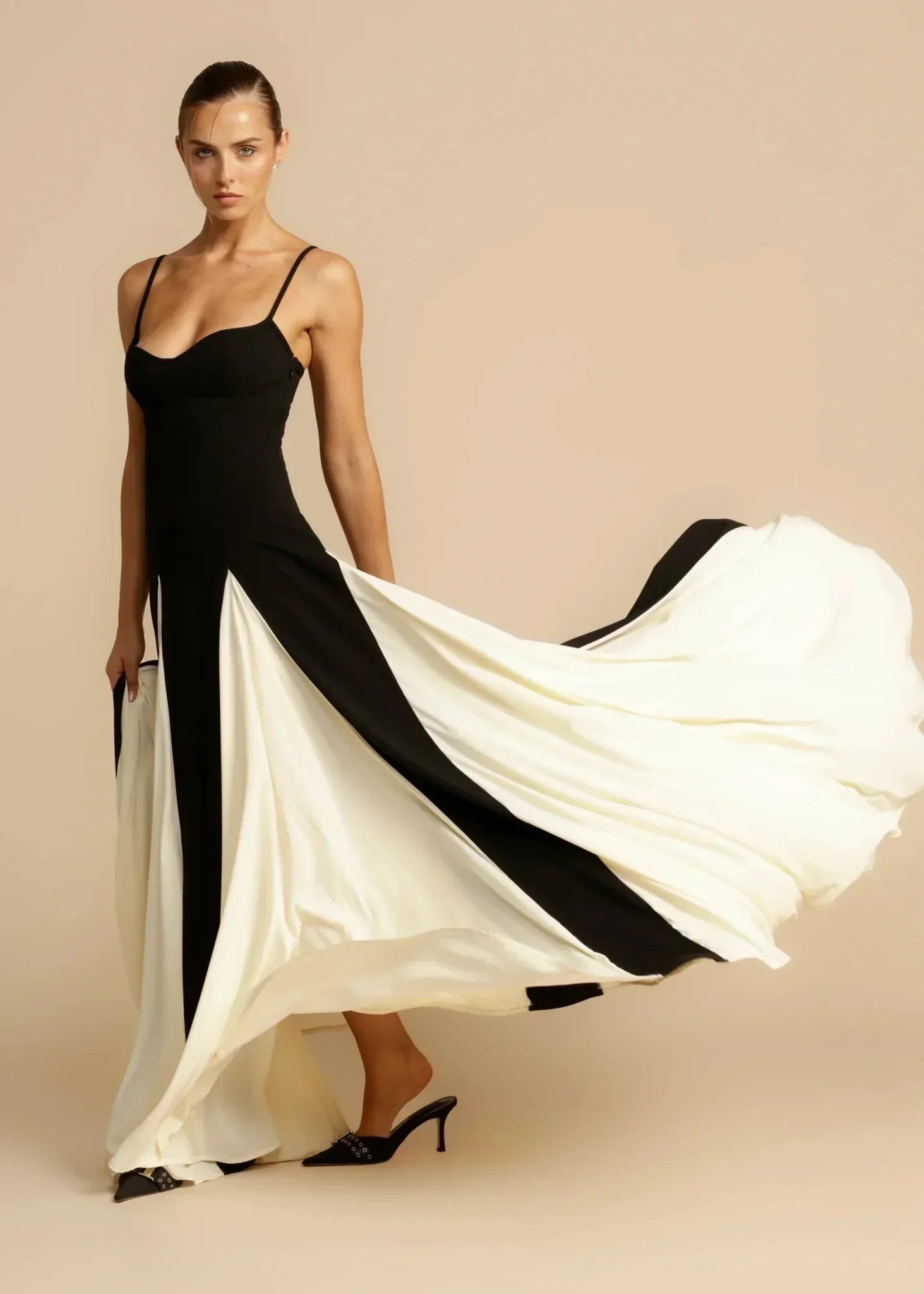 Elise | Elegant Maxi Kjole i To Farver